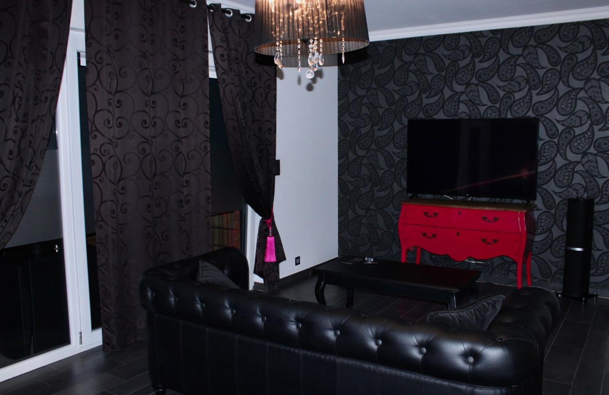 V E R O N E - Rooms & Suites - Liege - Rocourt Экстерьер фото