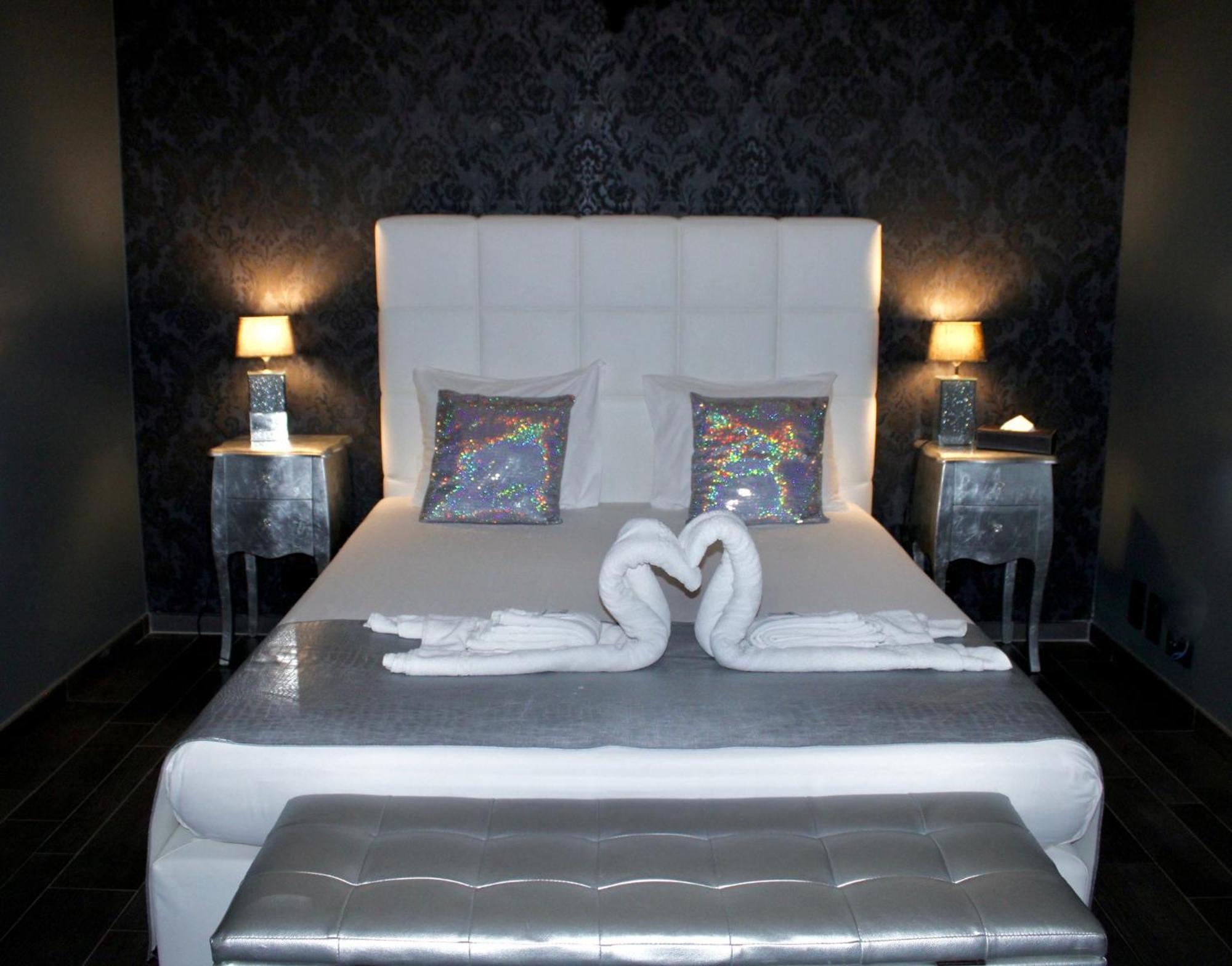 V E R O N E - Rooms & Suites - Liege - Rocourt Экстерьер фото